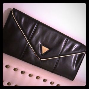 Guess Clutch (large)